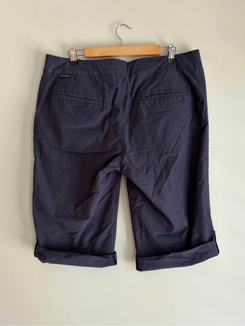 Columbia Women's Navy Blue Cropped Roll Cuff Pants Size 14 - Picture 4 of 9